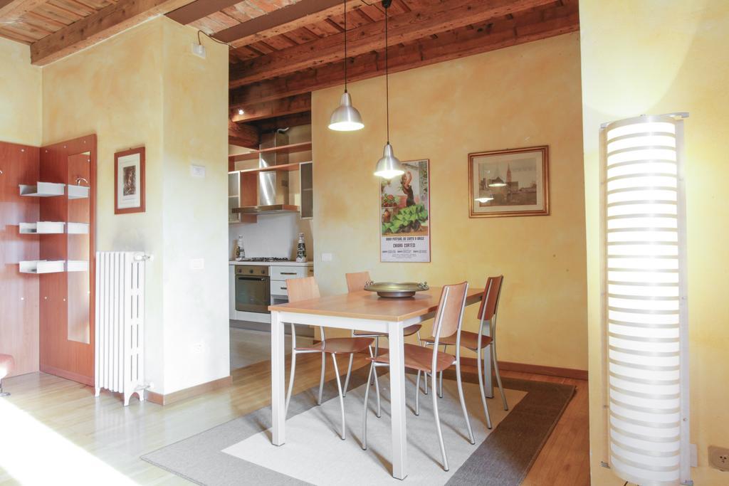 La Corte Antica Apartment Bergamo Cameră foto